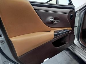Lexus ES 2.5 300h Executive - Foto 19