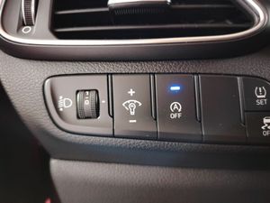 Hyundai i30 1.0 TGDI Essence Fastback LRR - Foto 23