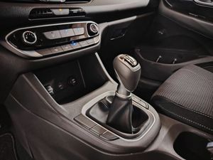 Hyundai i30 1.0 TGDI Essence Fastback LRR - Foto 33