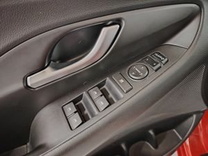 Hyundai i30 1.0 TGDI Essence Fastback LRR - Foto 10