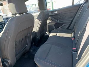 Ford Focus 1.0 Ecoboost MHEV 92kW ST-Line Auto - Foto 4