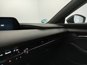 Mazda 3 2.0 e-SKYACTIV-G 88KW HOMURA - Foto 20