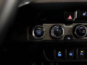 Toyota Pickup TACOMA V6 - Foto 30