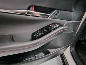 Mazda CX-30 e-SKYACTIV-G 2.0 110 kW 2WD Homura - Foto 12