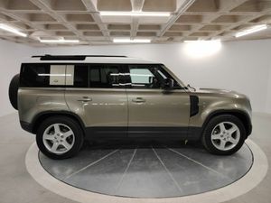 Land-Rover Defender 2.0 D240 SD4 First Edition 110 Auto 4WD - Foto 4