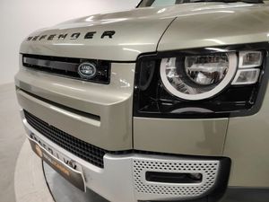 Land-Rover Defender 2.0 D240 SD4 First Edition 110 Auto 4WD - Foto 11