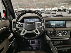 Land-Rover Defender 2.0 D240 SD4 First Edition 110 Auto 4WD - Foto 8