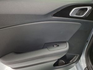 Kia Ceed 1.0 T-GDi 74kW (100CV) Style Edition - Foto 35