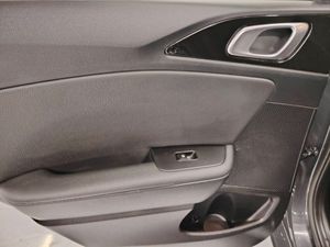 Kia Ceed 1.0 T-GDi 74kW (100CV) Style Edition - Foto 29