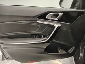 Kia Ceed 1.0 T-GDi 74kW (100CV) Style Edition - Foto 36
