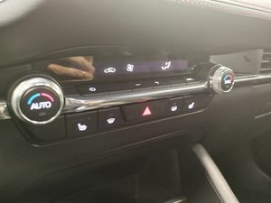 Mazda 3 2.0 e-SKYACTIV-G 88KW HOMURA - Foto 19