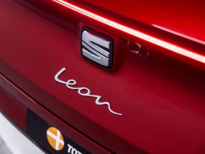 Seat Leon SP 1.5 eTSI 110kW DSG S&S FR - Foto 10