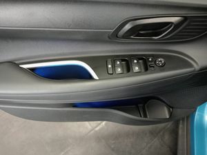 Hyundai Bayon 1.0 TGDI 74kW (100CV) 48V Maxx - Foto 28