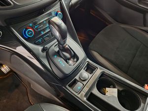 Ford Kuga 1.5 EcoBoost 129kW 4x4 ST-Line Auto - Foto 17