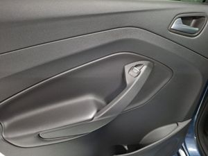 Ford Kuga 1.5 EcoBoost 129kW 4x4 ST-Line Auto - Foto 34