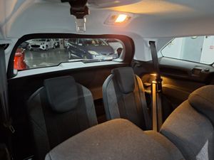 Peugeot 5008 1.5 BlueHDi 96kW (130CV) S&S Active - Foto 26