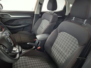 MG ZS 1.5 Comfort - Foto 18
