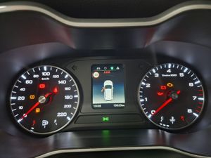 MG ZS 1.5 Comfort - Foto 26