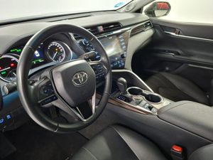 Toyota Camry 2.5 220H Advance - Foto 32