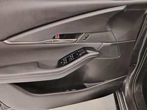 Mazda CX-30 e-SKYACTIV-X 2.0 137kW Evolution - Foto 25