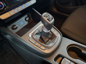 Hyundai Kona 1.0 TGDI Maxx 4X2 - Foto 25