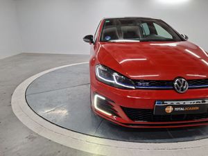Volkswagen Golf GTE 1.4 TSI e-Power 150kW (204CV) DSG - Foto 13