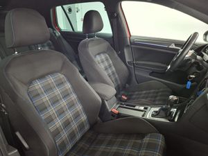 Volkswagen Golf GTE 1.4 TSI e-Power 150kW (204CV) DSG - Foto 29