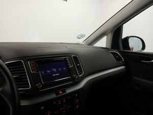 Volkswagen Sharan Advance 2.0 TDI 135kW(184CV) BMT DSG - Foto 35