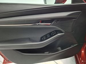 Mazda 3 2.0 e-SKYACTIV-G 90KW EXCLUSIVE-LINE AT - Foto 28