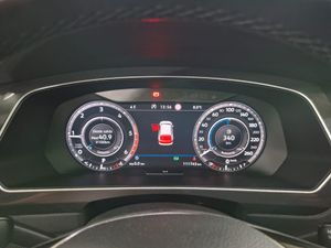 Volkswagen Tiguan Sport 2.0 TDI 110kW (150CV) DSG - Foto 24
