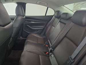 Mazda 3 2.0L e-SKYACTIV X MHEV 137kW 6AT Takumi - Foto 16