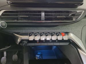 Peugeot 3008 1.5 BlueHDi 96kW (130CV) S&S Allure - Foto 22