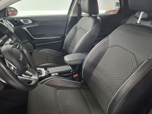 Kia XCeed 1.5 MHEV Emotion 118kW (160CV) DCT - Foto 15
