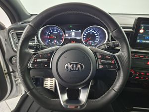 Kia Ceed 1.0 T-GDi 88kW (120CV) GT Line - Foto 19