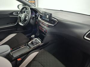 Kia Ceed 1.0 T-GDi 88kW (120CV) GT Line - Foto 13