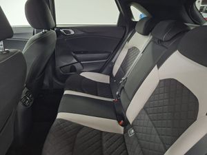 Kia Ceed 1.0 T-GDi 88kW (120CV) GT Line - Foto 14