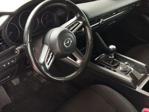 Mazda 3 2.0 e-SKYACTIV-G EVOLUTION - Foto 3