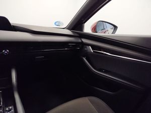 Mazda 3 2.0 e-SKYACTIV-X ZENITH - Foto 34