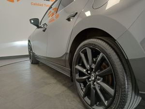 Mazda 3 2.0 e-SKYACTIV-G 88KW HOMURA - Foto 35