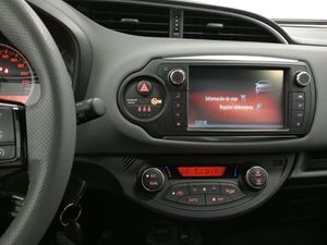 Toyota Yaris 1.3 100 Feel - Foto 18