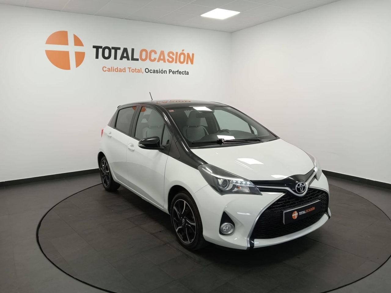 Toyota Yaris 1.3 100 Feel - Foto 1