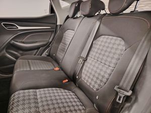 MG ZS 1.5 Comfort - Foto 20
