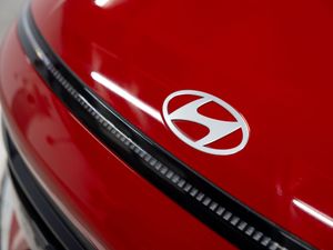 Hyundai Kona EV 150kW 65kWh N Line - Foto 10
