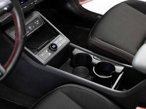 Hyundai Kona EV 150kW 65kWh N Line - Foto 17