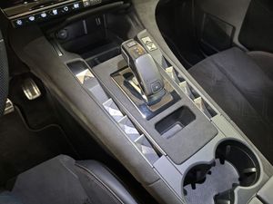DS DS 7 PureTech 132kW (180CV) Auto. PERF.LINE - Foto 15