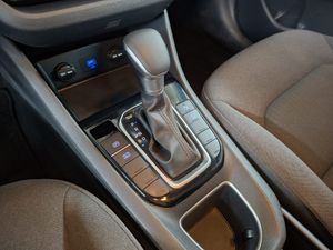 Hyundai IONIQ 1.6 GDI HEV Klass DCT - Foto 18