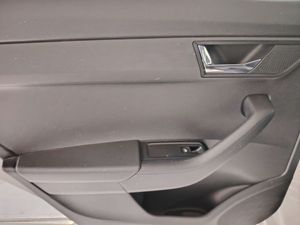 Skoda Fabia 1.0 TSI 70KW (95cv) Ambition Plus - Foto 32