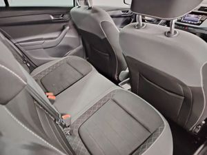 Skoda Fabia 1.0 TSI 70KW (95cv) Ambition Plus - Foto 34