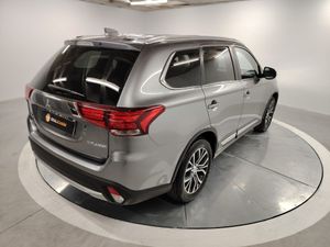 Mitsubishi Outlander 200 MPI Motion CVT 2WD 7 Plazas - Foto 7