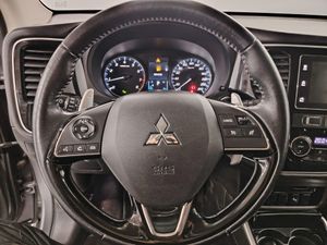 Mitsubishi Outlander 200 MPI Motion CVT 2WD 7 Plazas - Foto 22